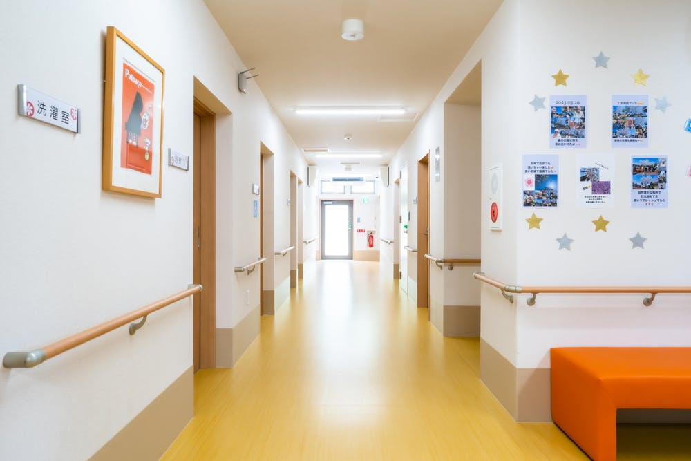 コージーガーデン東寝屋川II番館 廊下