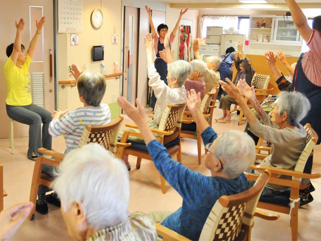 ローズ・ガーデン深川 ラジオ体操
