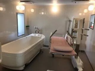 ココファン元今泉 機械浴