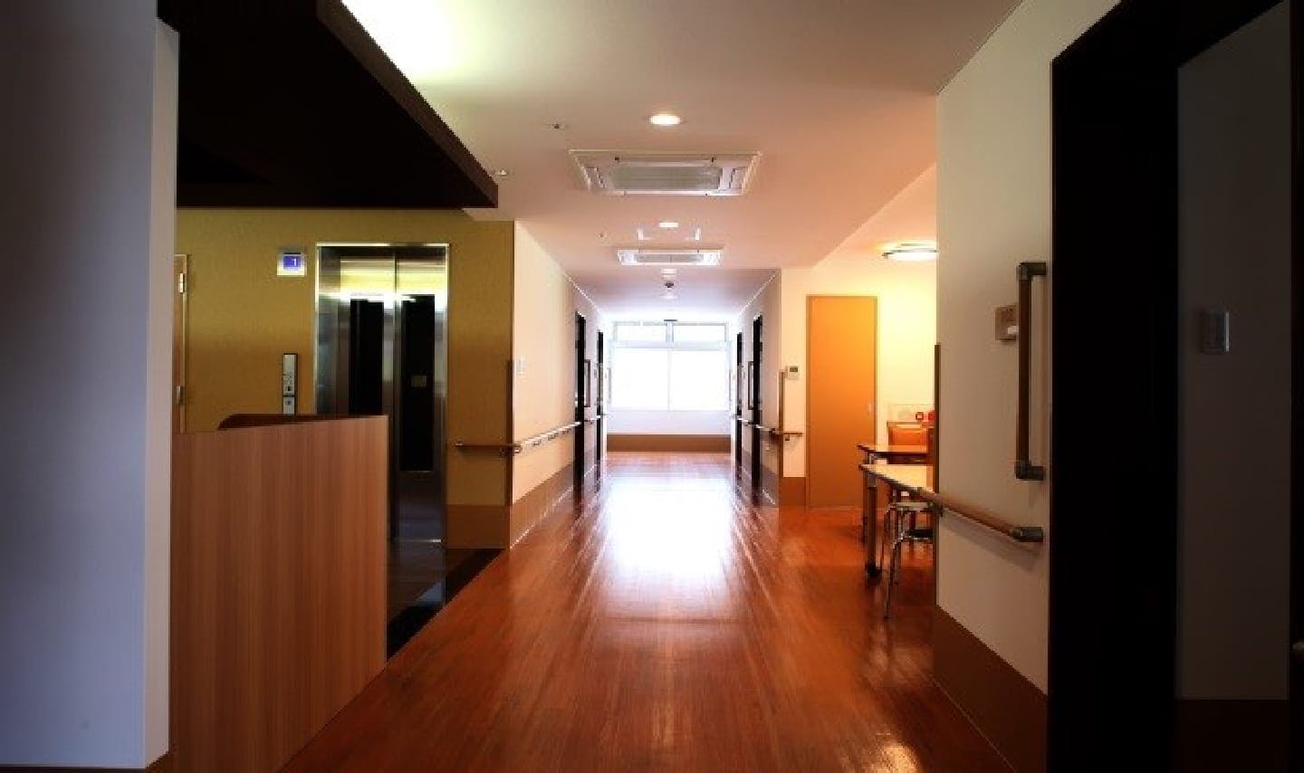 グランメゾン迎賓館 京都鳴滝 廊下