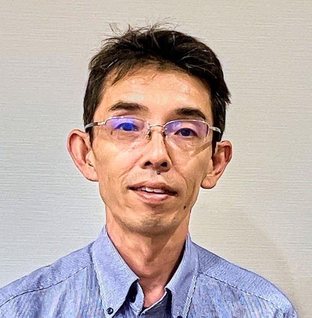 リアンレーヴ横浜瀬谷 施設長半田 孝