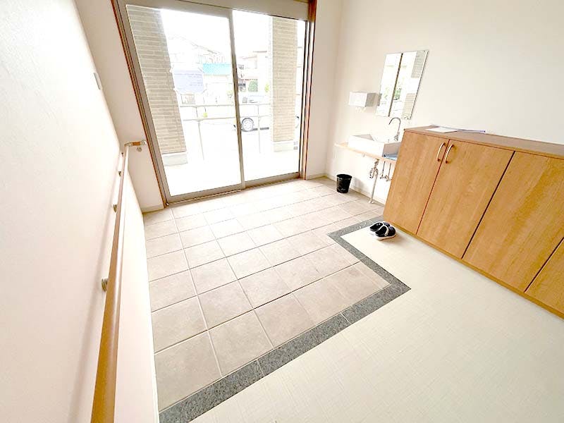 ラプレ柏逆井 エントランス