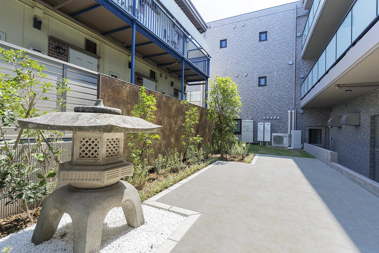 イリーゼ明大前 庭