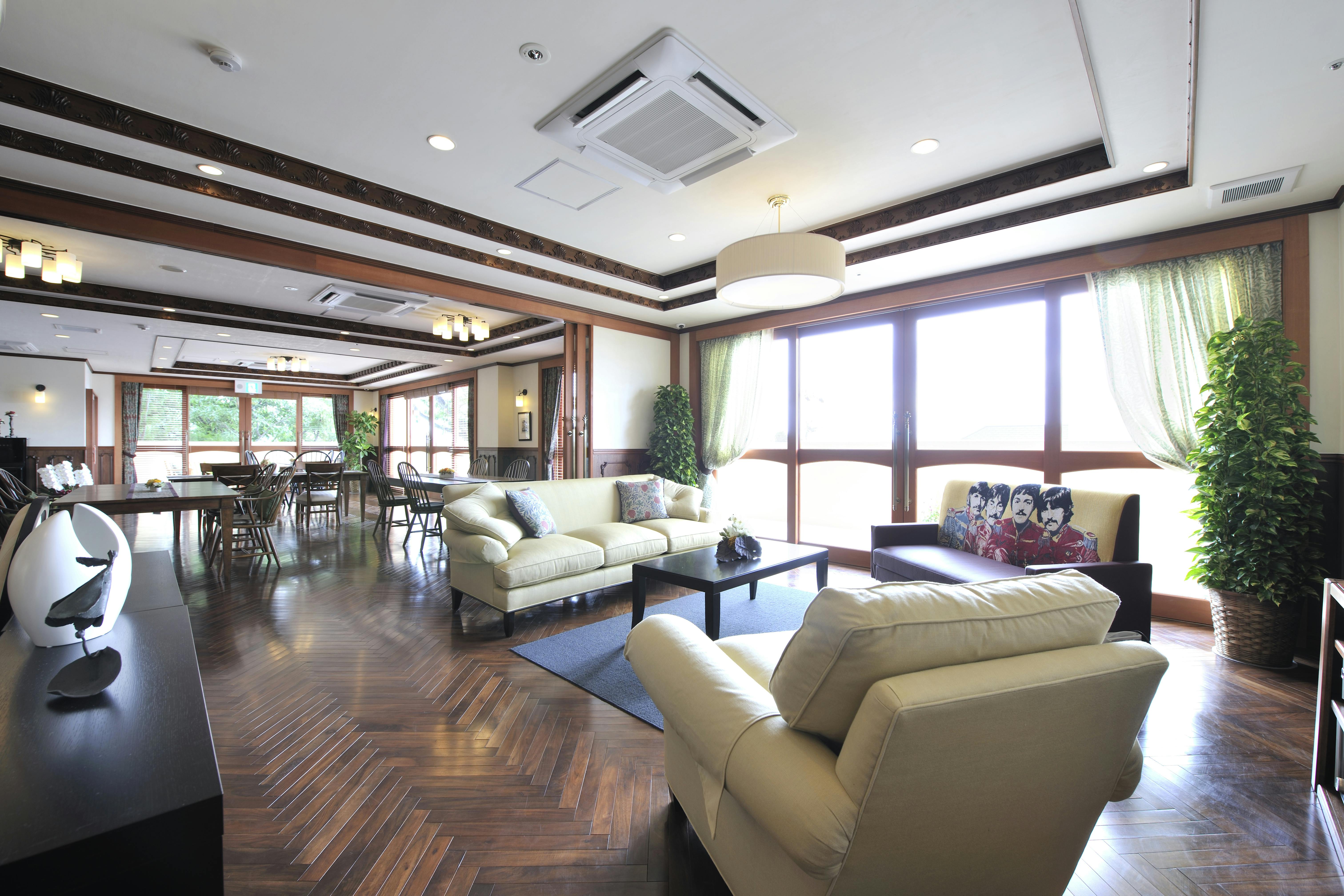 ロングライフ苦楽園 芦屋別邸 ロビー