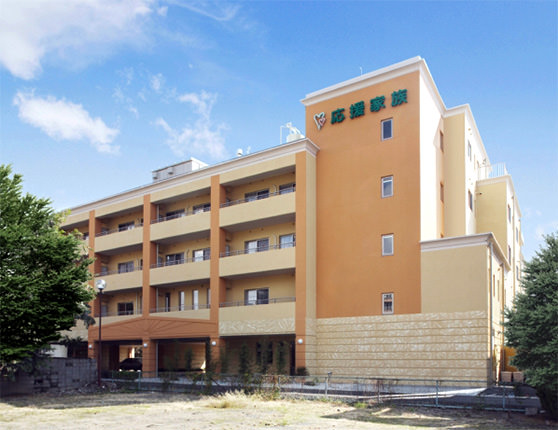 応援家族石和温泉リゾート 外観