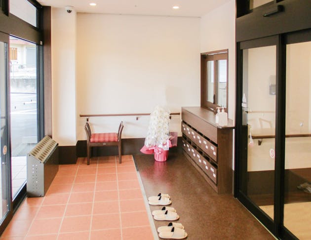 リアンレーヴ宝塚 エントランス