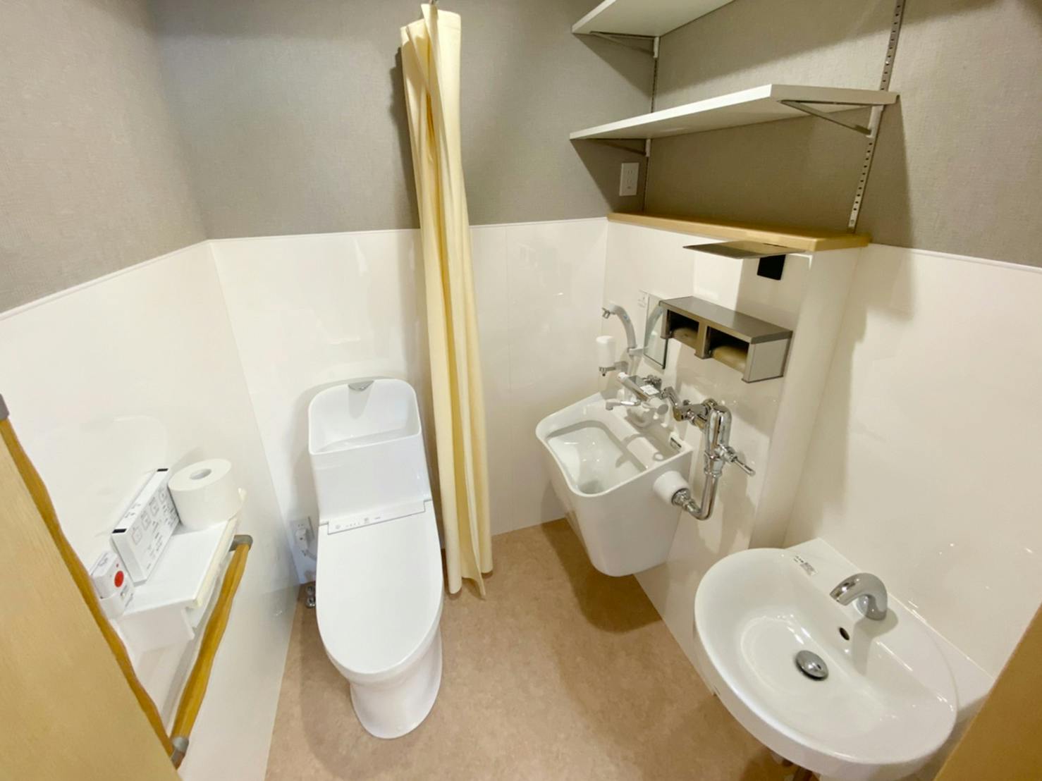 ウイズオール 2階トイレ