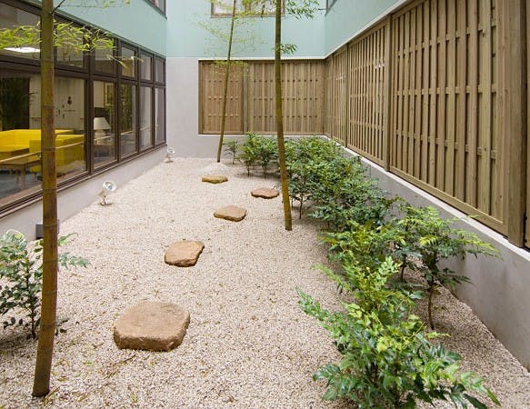 ライフコミューン生田 庭