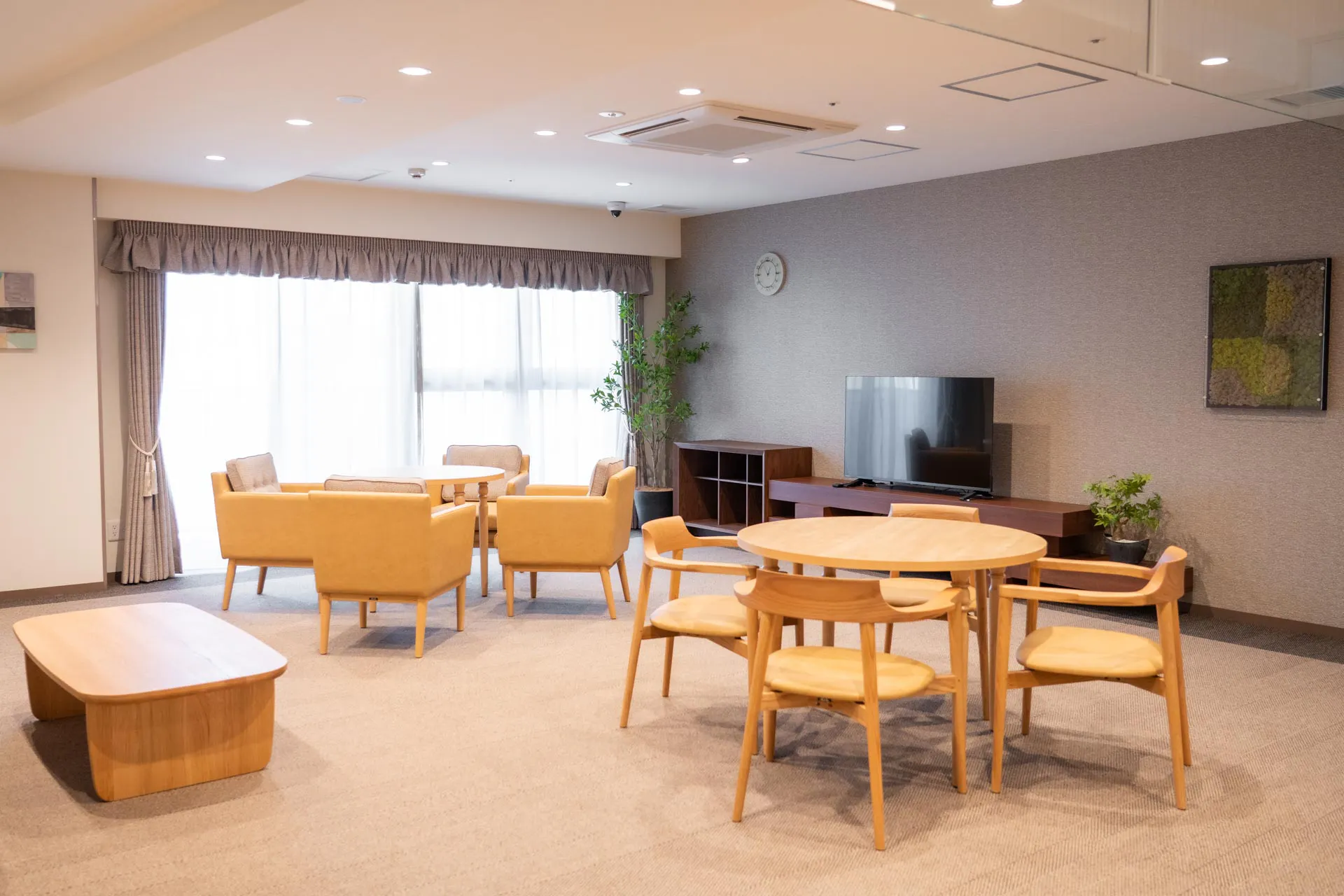 SOMPOケア ラヴィーレ平和大通り 3F共用部