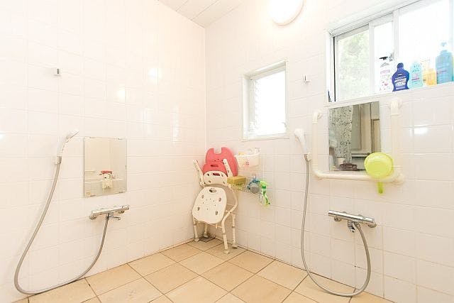 ケアガーデン長久手 浴室