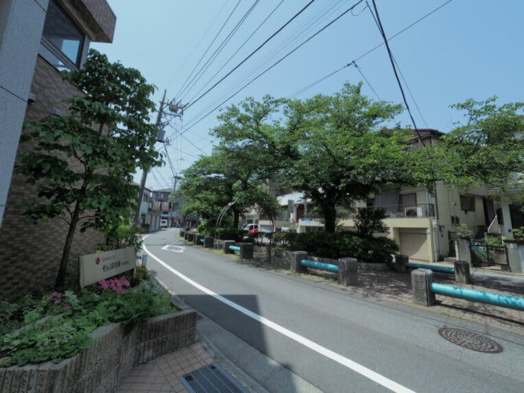 そんぽの家板橋徳丸 施設前