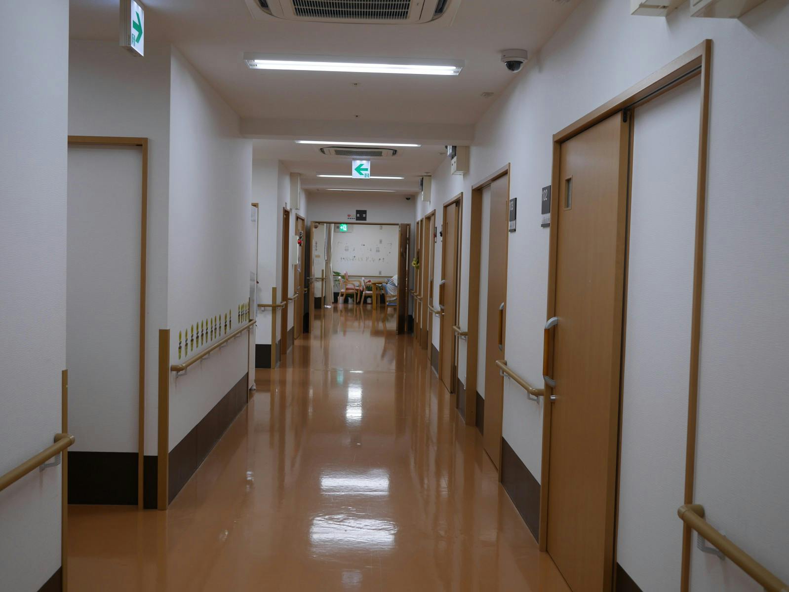 住宅型有料老人ホーム ハピネスひまわりの里 廊下