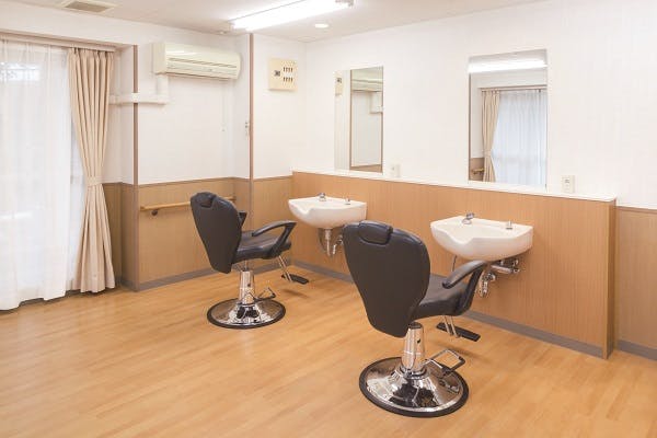 ニチイホーム たまプラーザ ヘアーサロン