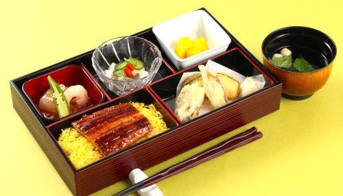 ＳＯＭＰＯケア ラヴィーレ弁天町 自慢の食事