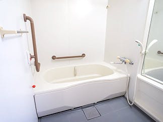 グループホーム花物語いちがお 浴室