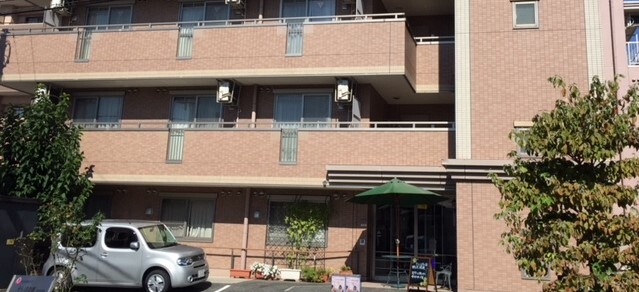 そんぽの家 鶴見徳庵 外観