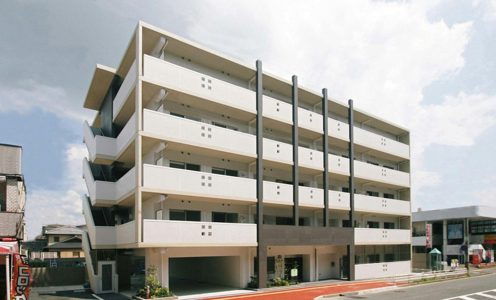 フィオレシニアレジデンス上牧 外観