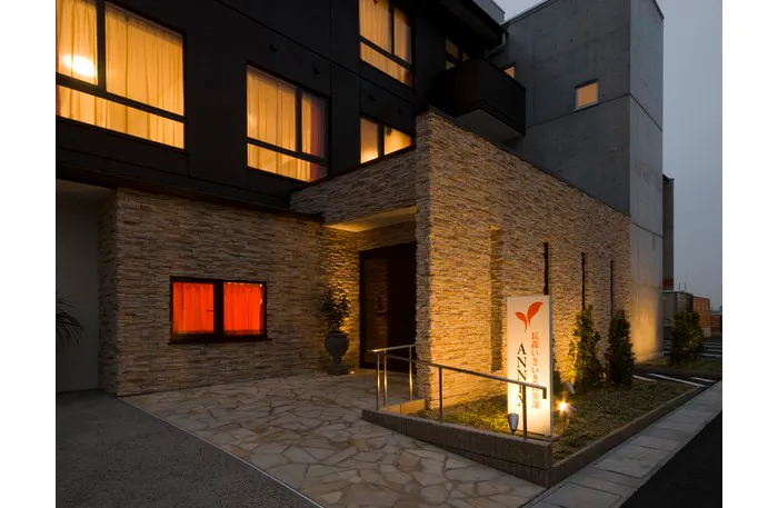 長森いきいき倶楽部アネックス介護付有料老人ホーム 外観