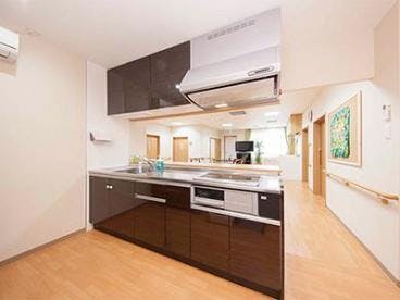 ツクイ新潟姥ヶ山グループホーム キッチン