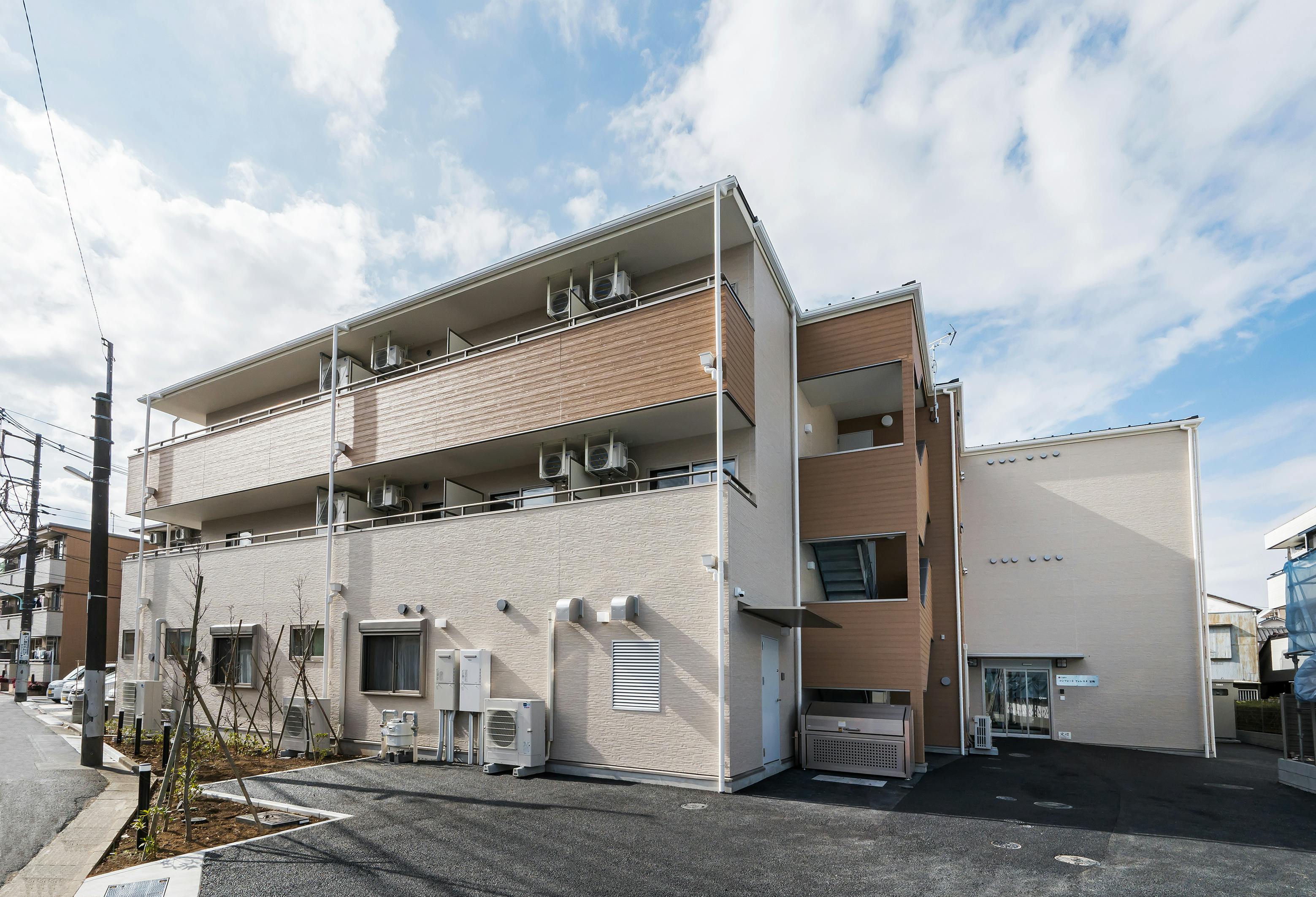 コンフォートフォレスタ宝町 外観