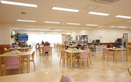 スーパー・コート川西 食堂