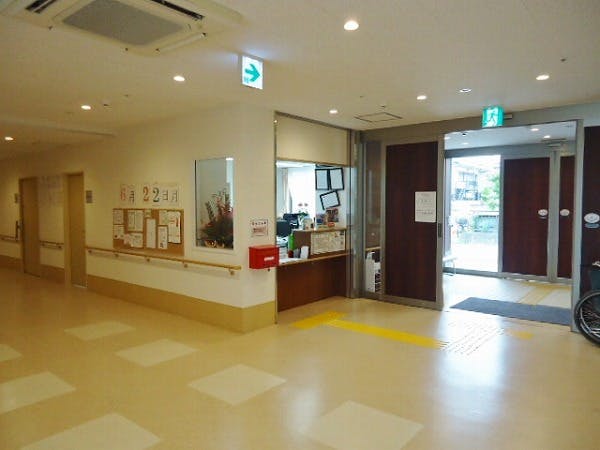 ココファン渋沢 玄関ロビー