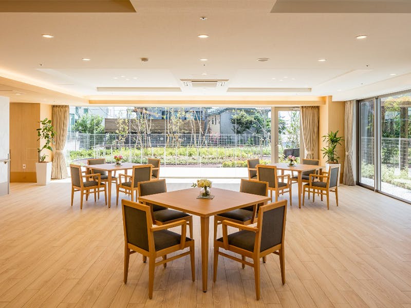 チャームスイート洗足池 食堂兼機能訓練室