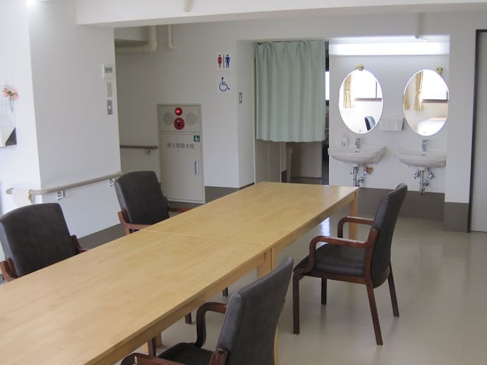 宮崎台の杜 談話室