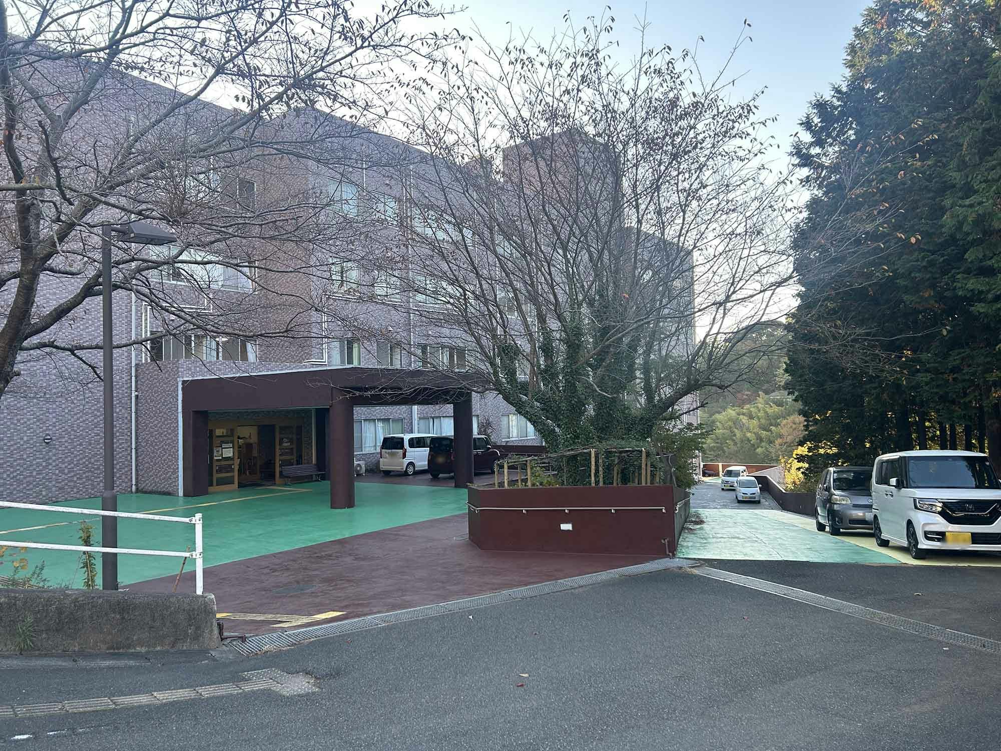 熱海温泉すみれ 駐車場