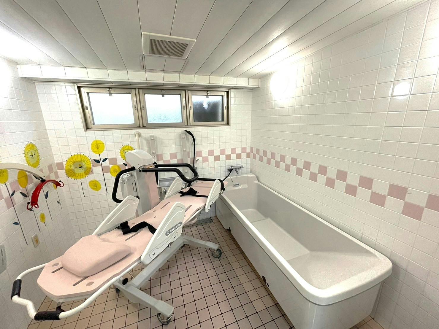 フィオレ・シニアレジデンス川西 介護浴室