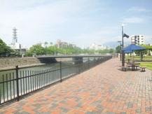 アルファリビング鹿児島上之園 甲突川右岸緑地