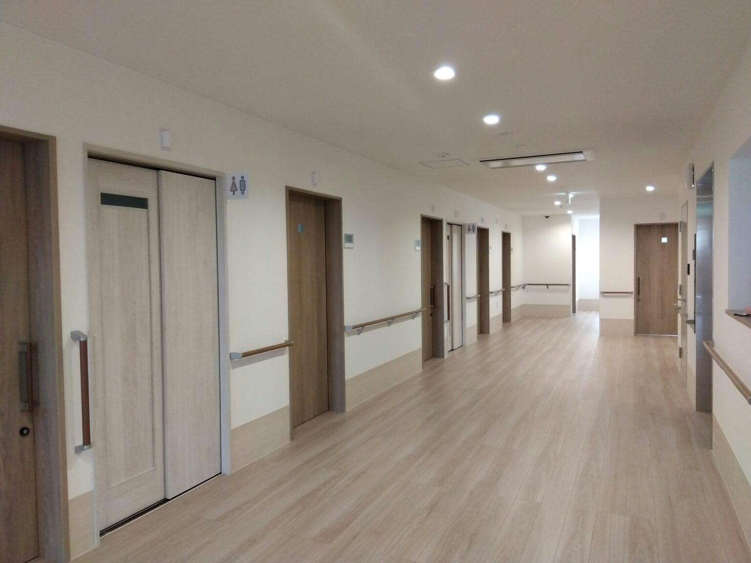 KANWAPLUS東郷 廊下