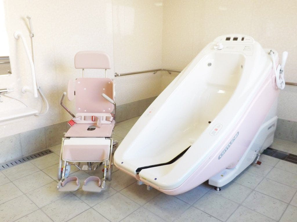住宅型有料老人ホーム ナーシングホームNAGOMI 機械浴室