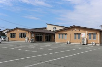 むべの里有料老人ホーム合志一号館本館・新館 外観