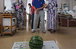 リスペクト稲毛 スイカ割り
