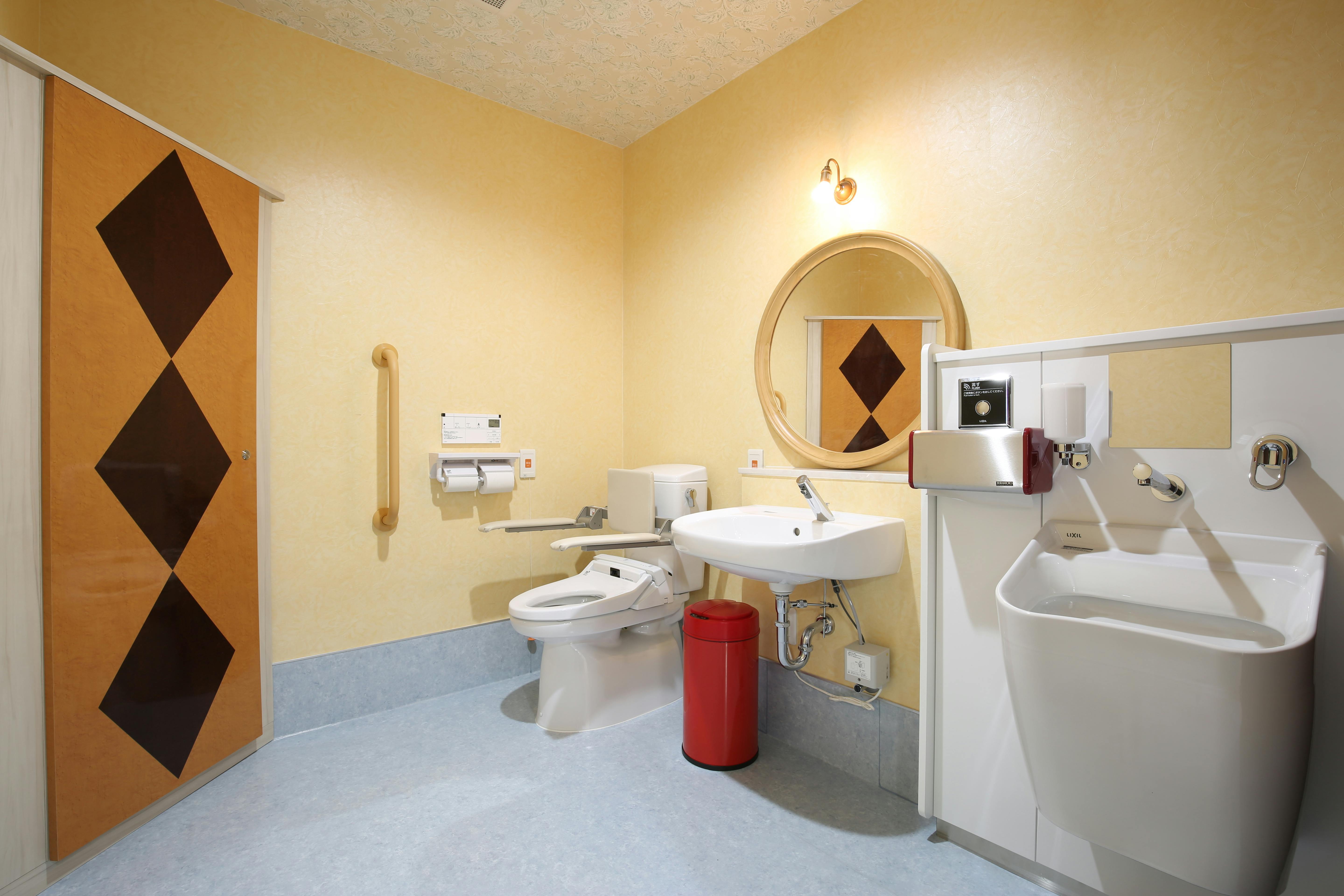 ラ・ナシカすみのえ 共用トイレ