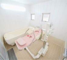 Care Villa横小路 機械浴