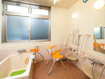 シフティーン三島 介護浴室
