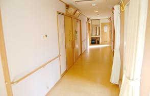 グループホーム笑楽庵 廊下