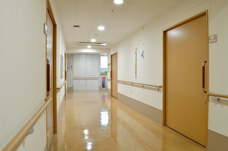 はなことば南 廊下