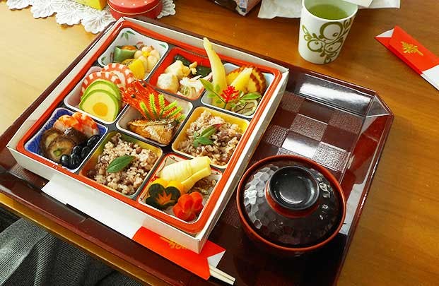 介護付有料老人ホーム 棲の家 山ぼうし 季節膳