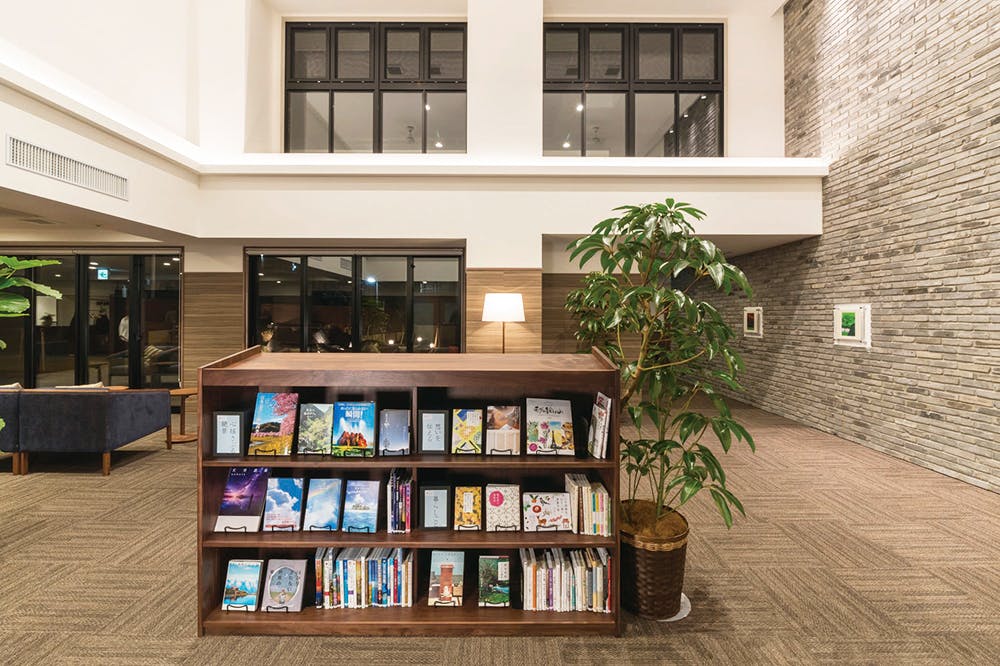 ツクイサンシャイン西馬込 図書スペース