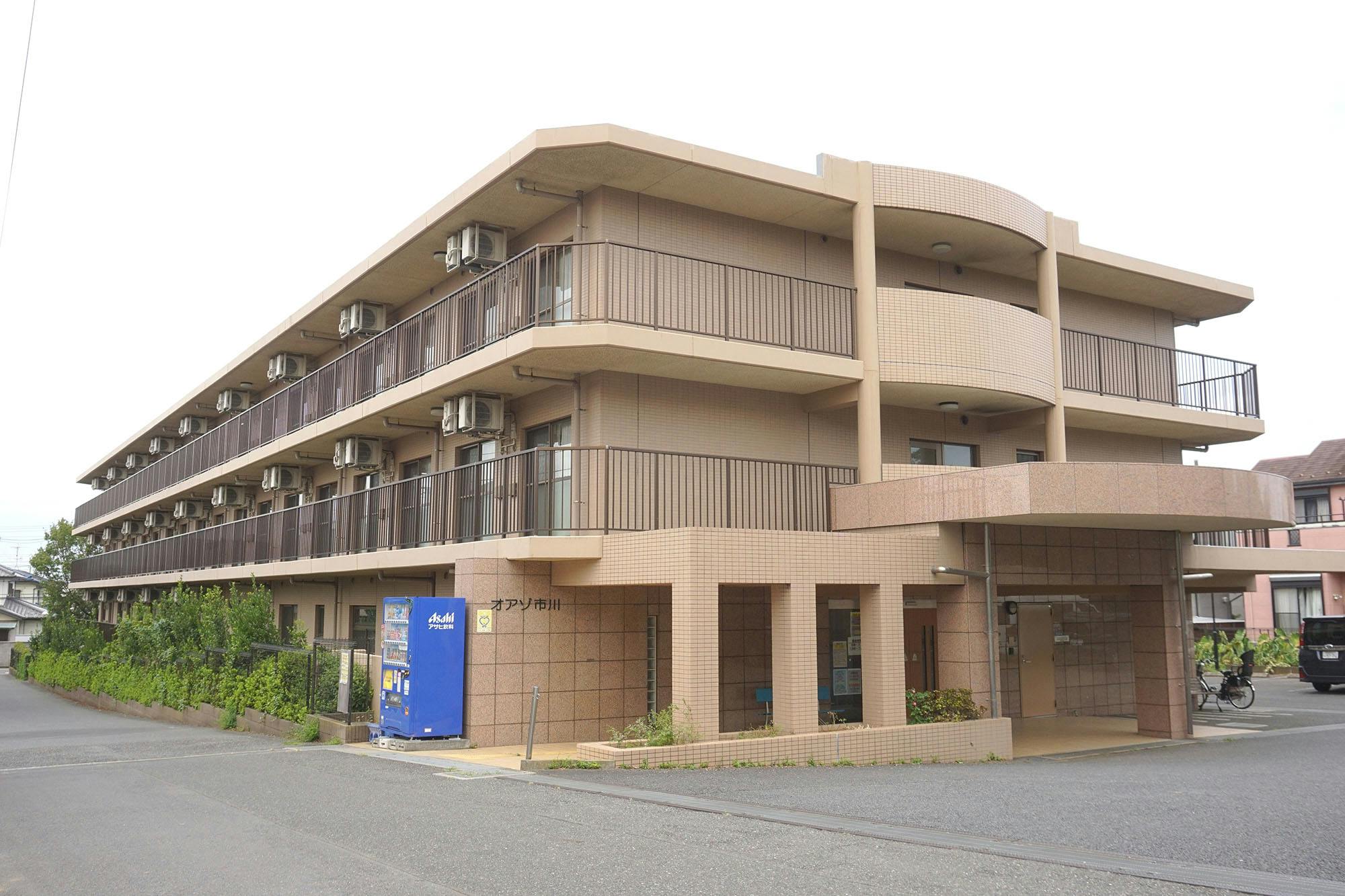 オアゾ市川 外観