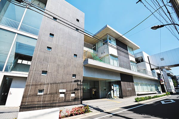グランクレール立川シニアレジデンス 柴崎図書館