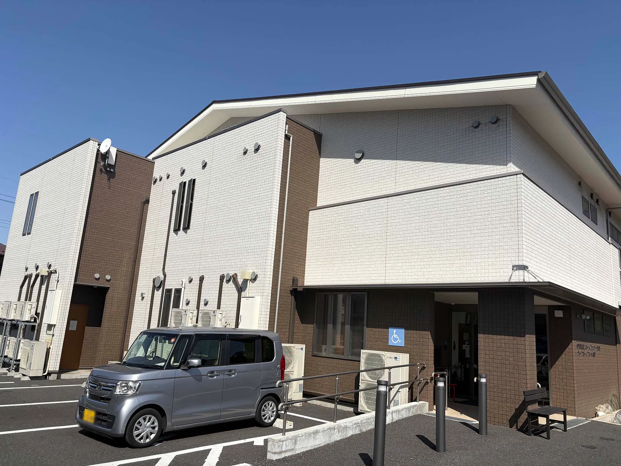 認知症対応型共同生活介護フルーレ指扇 外観