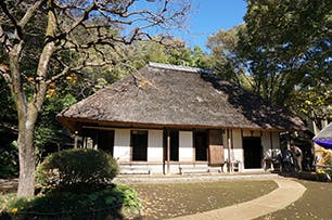 アイリスガーデン用賀 岡本公園民家園