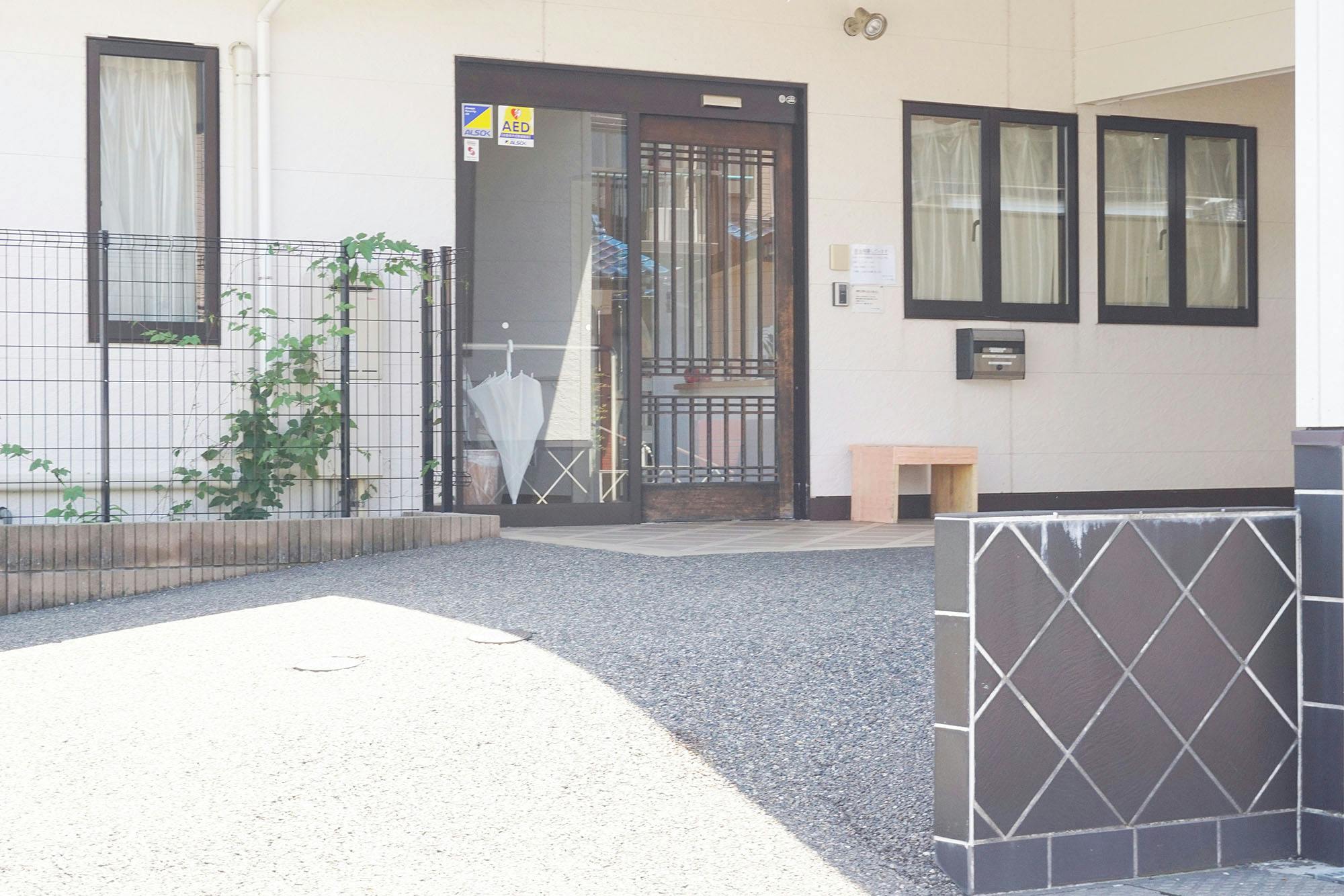 ワールドステイ竹尾 入口