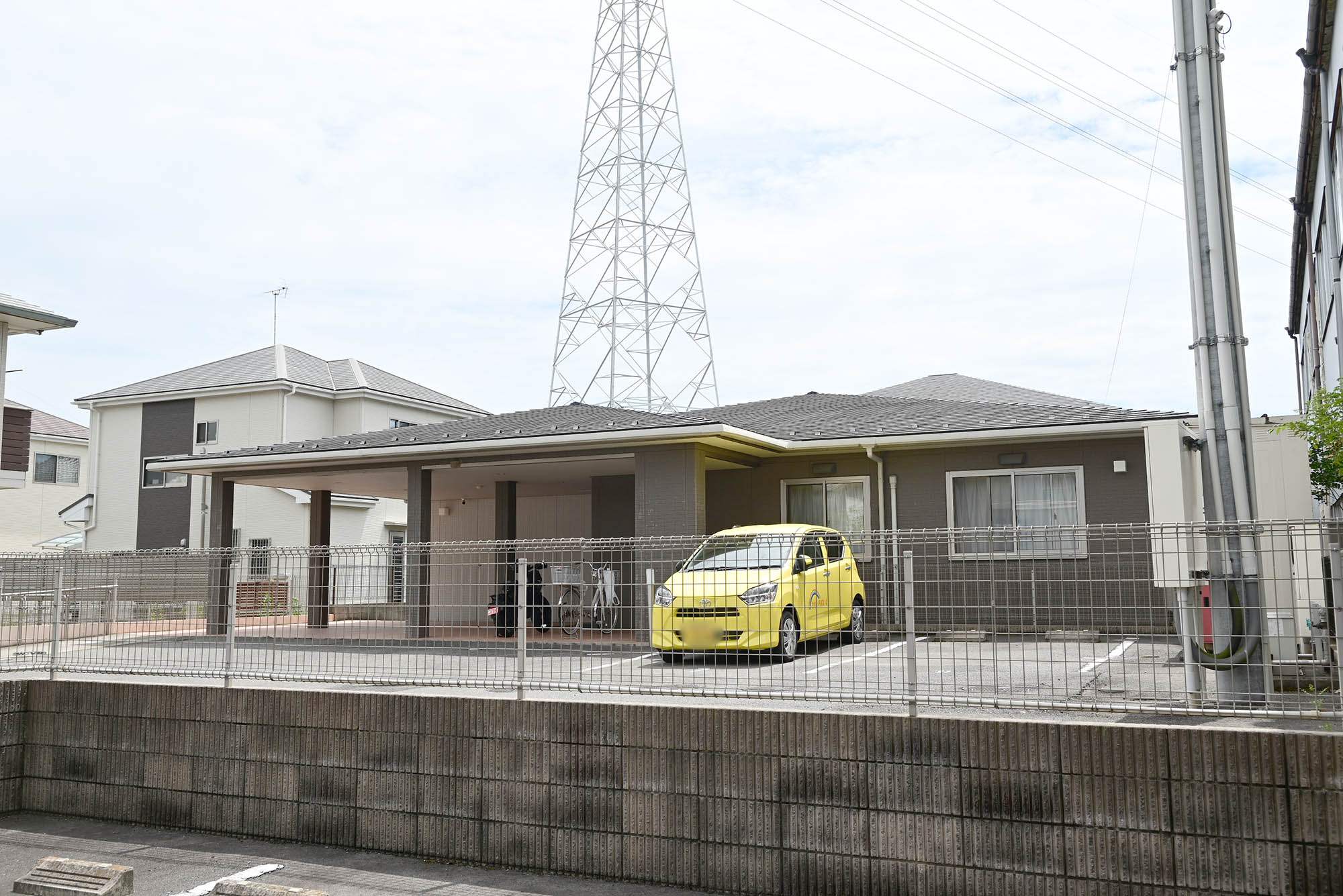 アローホームかやづ 外観