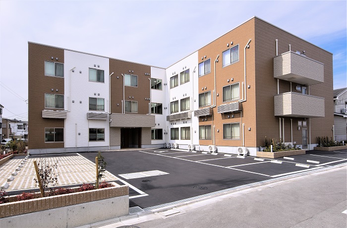 MYYケアリング萱島 外観