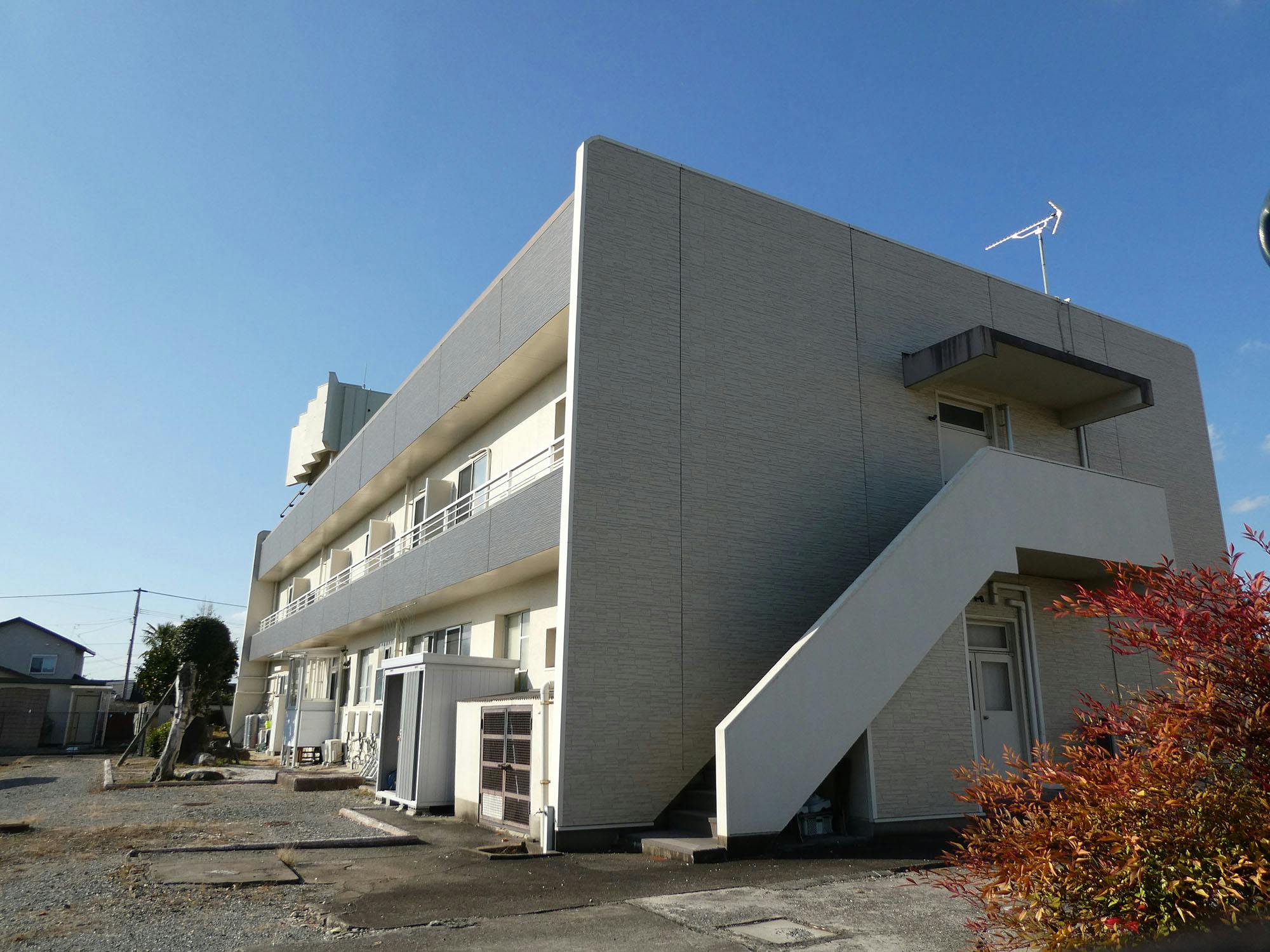 ラ・ファミーユ朝倉 外観